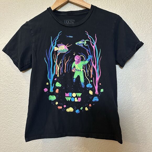 Meow Wolf Youth T-shirt Scuba Diver Ocean Black Rainbow Medium - Picture 1 of 3